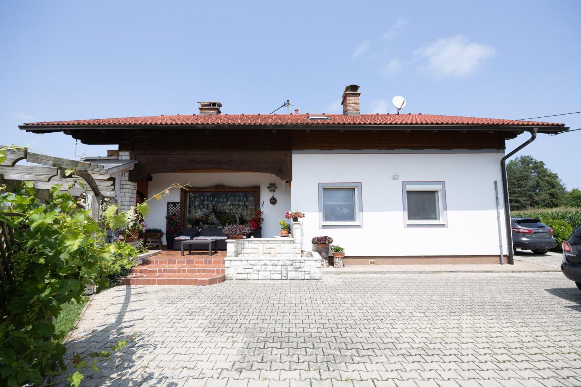 Christis Apartments Eberndorf Εξωτερικό φωτογραφία