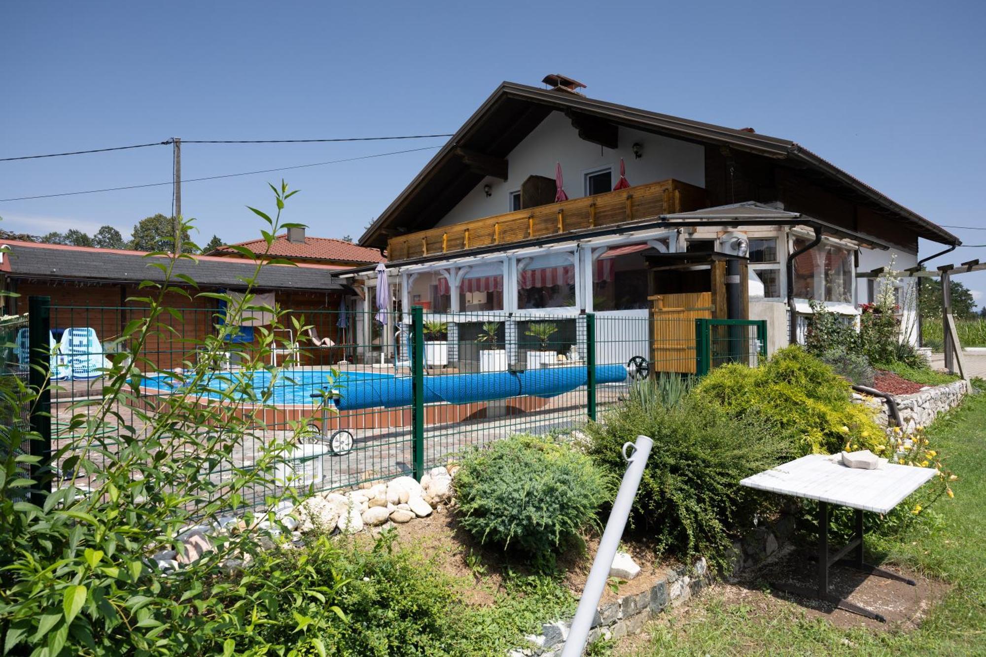 Christis Apartments Eberndorf Εξωτερικό φωτογραφία