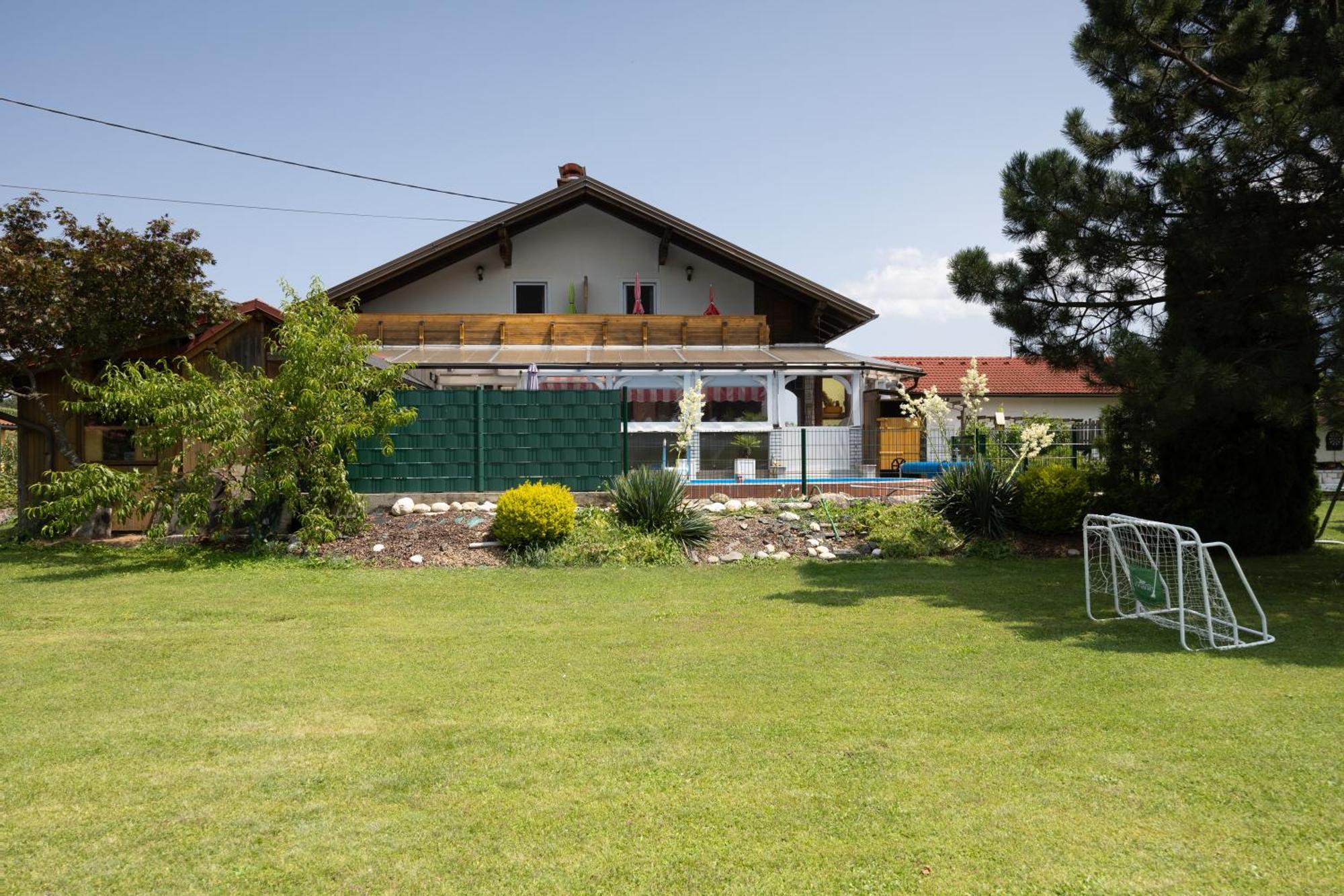 Christis Apartments Eberndorf Εξωτερικό φωτογραφία